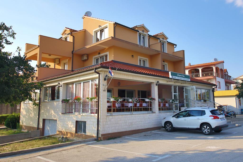 Guest Accommodation Slapovi Krke Lozovac Exterior photo