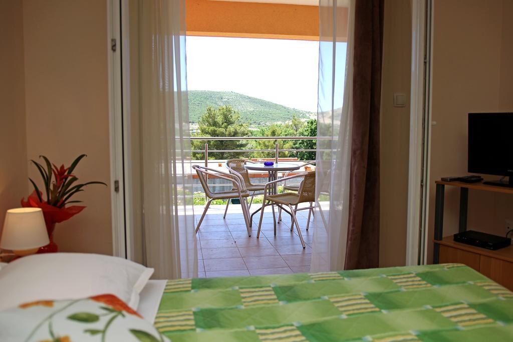 Guest Accommodation Slapovi Krke Lozovac Room photo