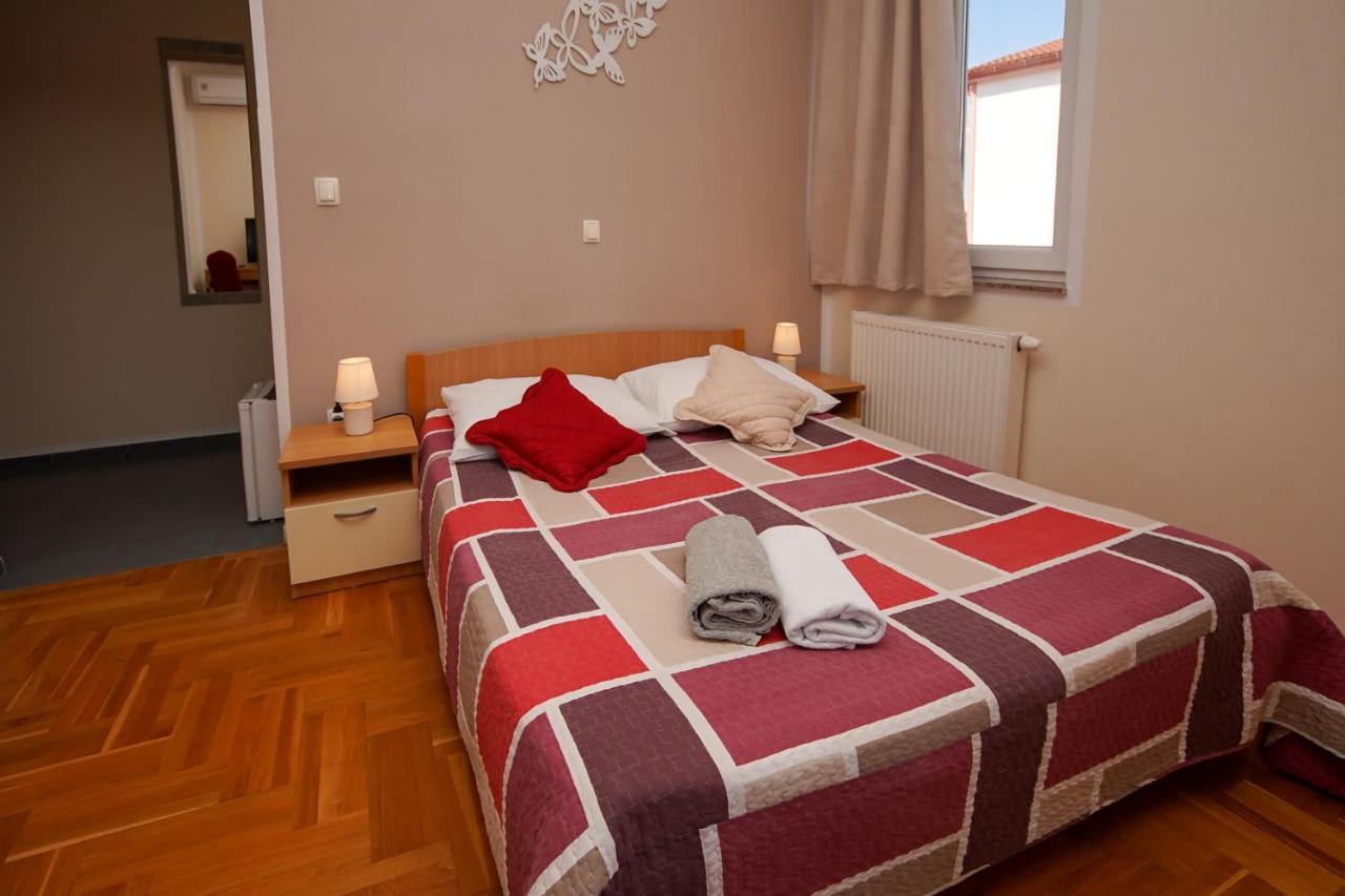 Guest Accommodation Slapovi Krke Lozovac Exterior photo